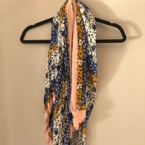 Ann Taylor summer scarf